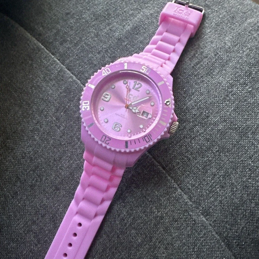 Running Ice‎ Watch 44mm Classic Light Purple Plastic Resin Quartz Watch Big Dial